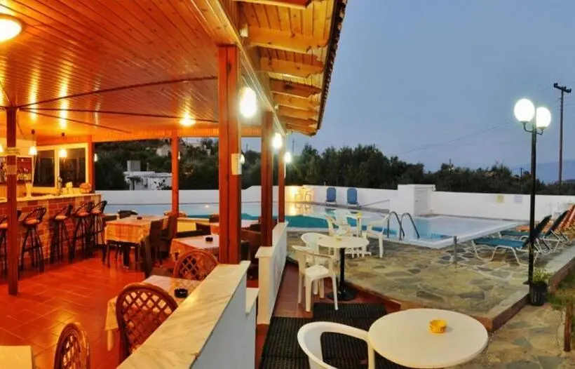 Primavera Paradise Apartments