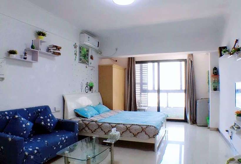 Xin Wo Apartment Railway Station