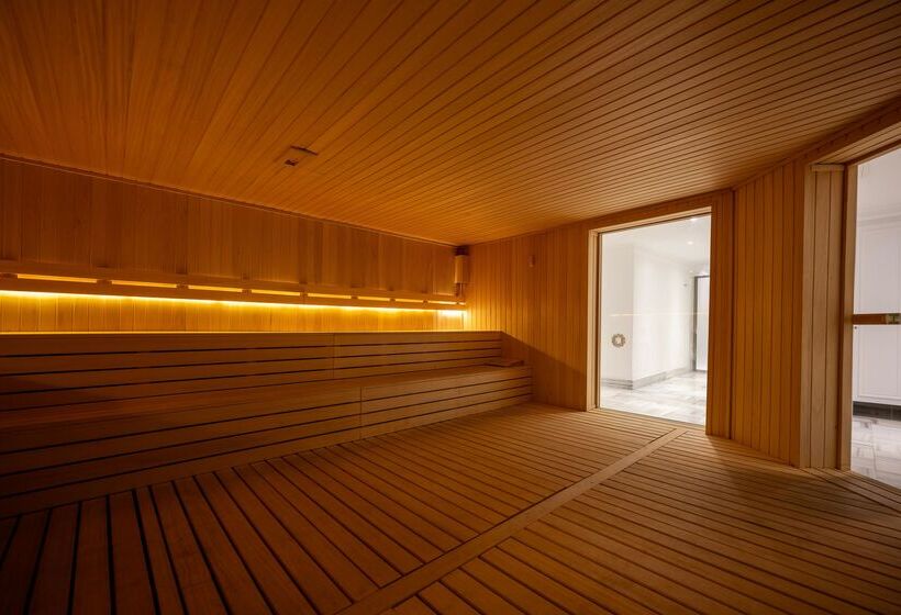 Adora Hotel & Resort