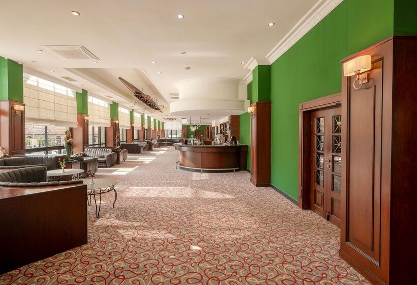 Adora Hotel & Resort