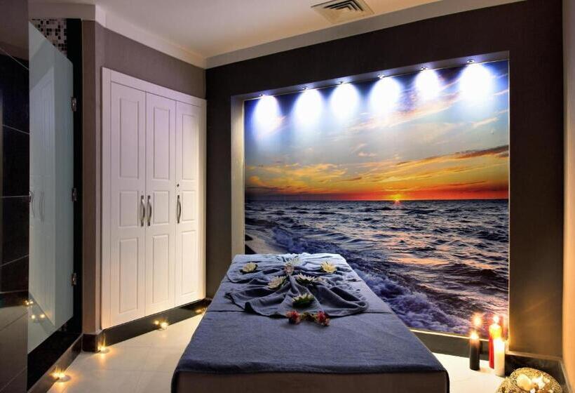 Batıhan Beach Resort & Spa