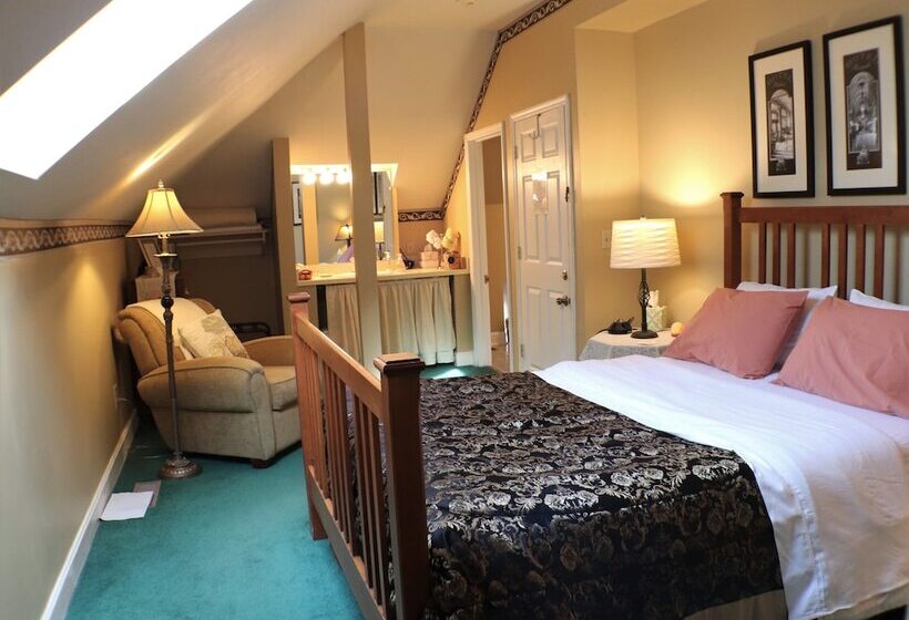 هتل 50 Lincoln Short North Bed & Breakfast