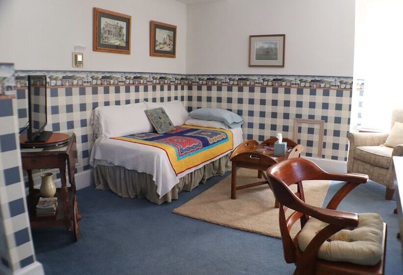 هتل 50 Lincoln Short North Bed & Breakfast