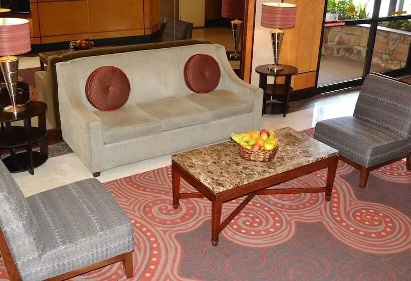 Adria Hotel And Conference Center