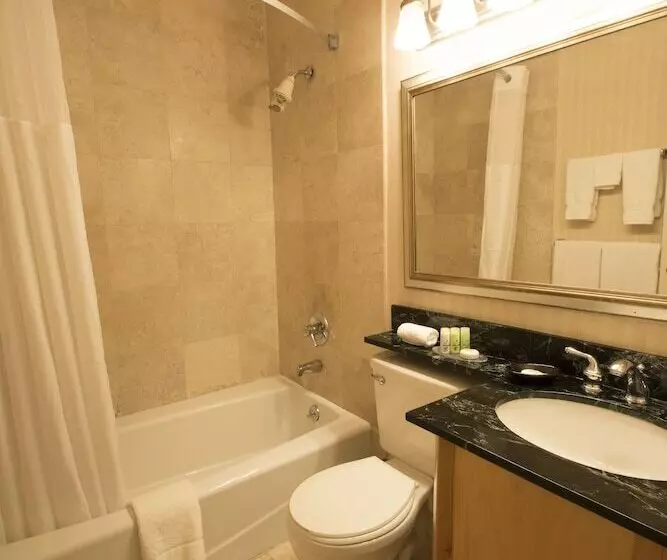 Adria Hotel And Conference Center