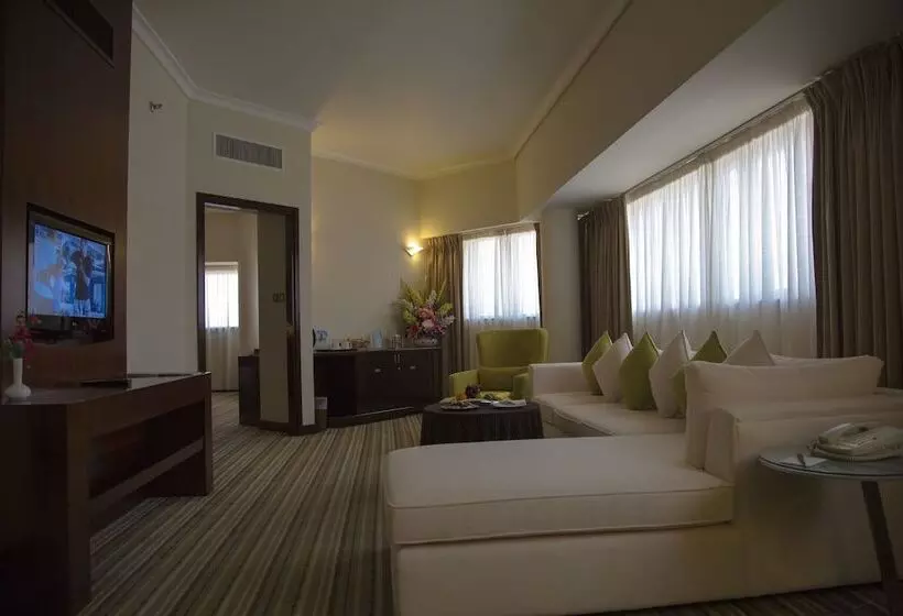 هتل Aravi Dubai