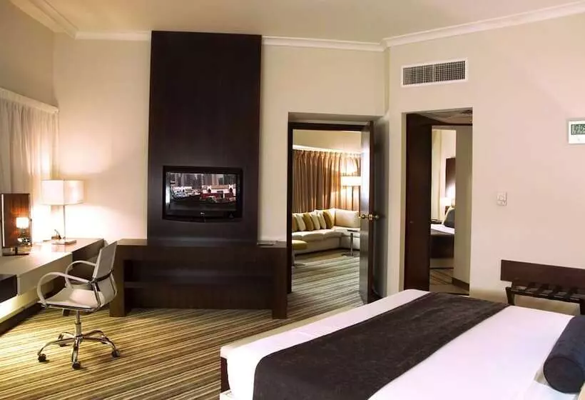 هتل Aravi Dubai
