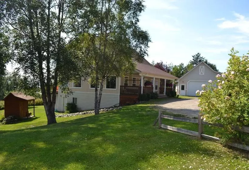 Hotelli Pioneer Inn Downtown