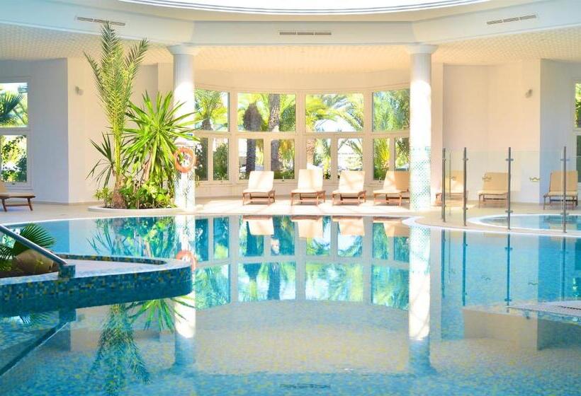 Hotel Royal Garden Palace   Families And Couples