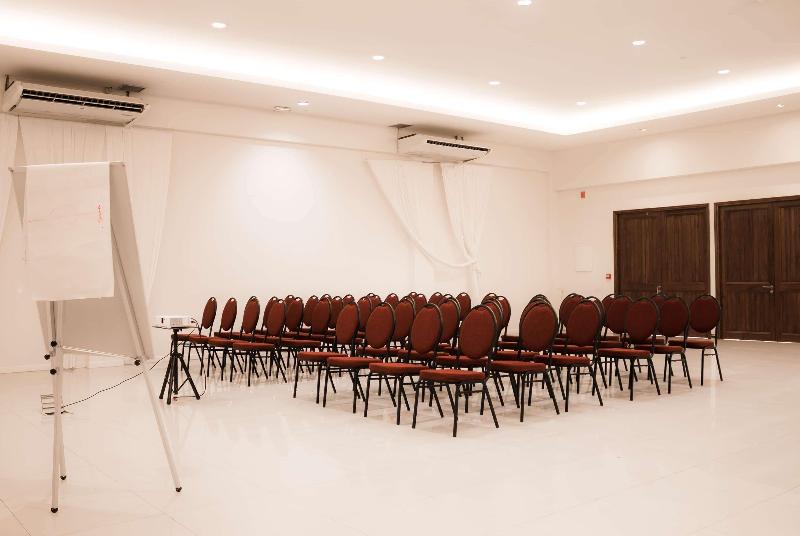 فندق Wyndham Garden Montevideo Carrasco