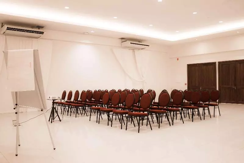 هتل Wyndham Garden Montevideo Carrasco