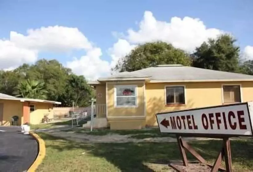 Prince Of Wales Motel