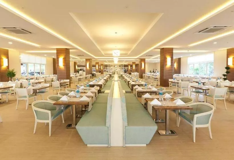 Курорт Paloma Oceana