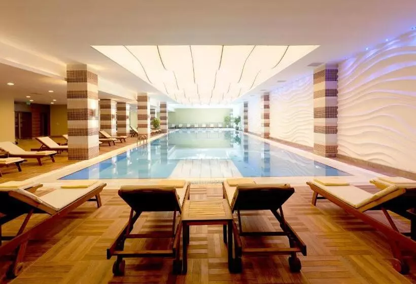 Курорт Paloma Oceana