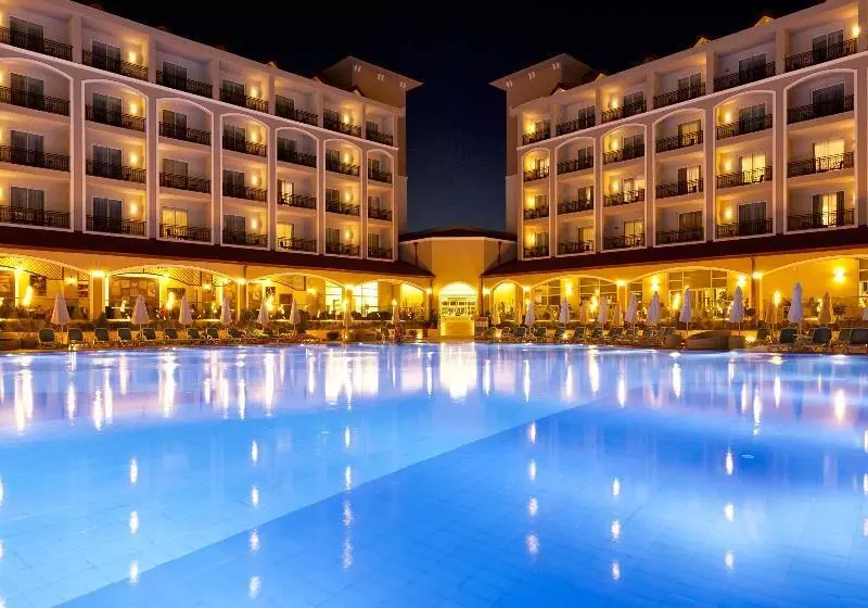 Курорт Paloma Oceana