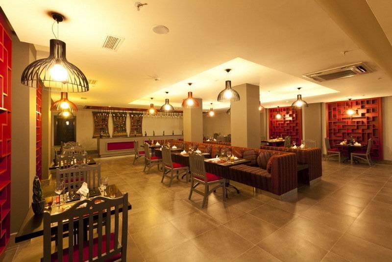 استراحتگاه Paloma Oceana