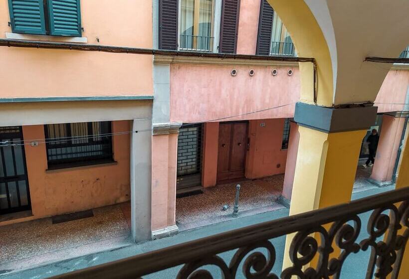 Hostel Il Nosadillo   Bologna