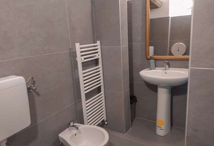 Hostel Il Nosadillo   Bologna