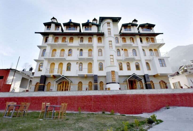 בית מלון כפרי Avenue Manali