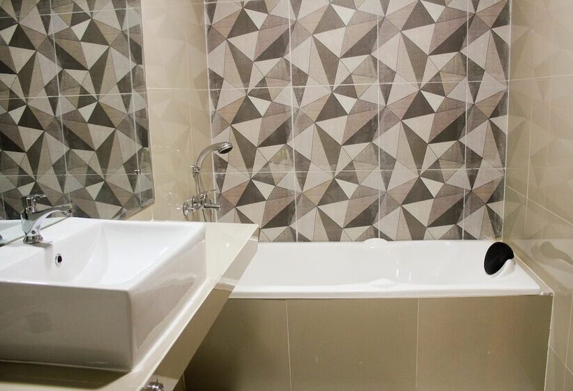 Premiere Hotel Tegal