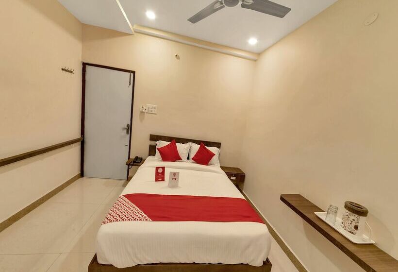 هتل Sai Vihar By Oyo Rooms