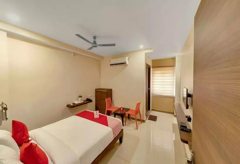هتل Sai Vihar By Oyo Rooms