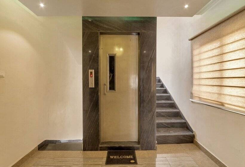 هتل Sai Vihar By Oyo Rooms