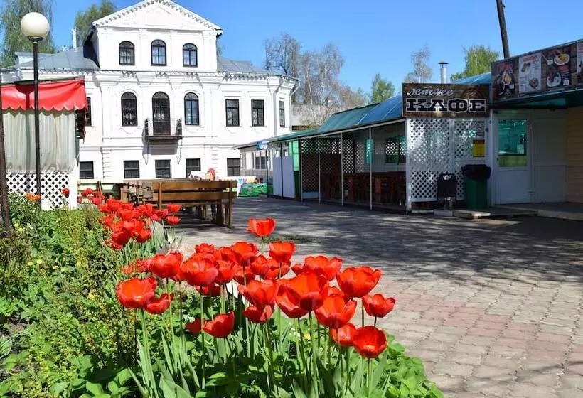 Hotelli Veliky Ustug