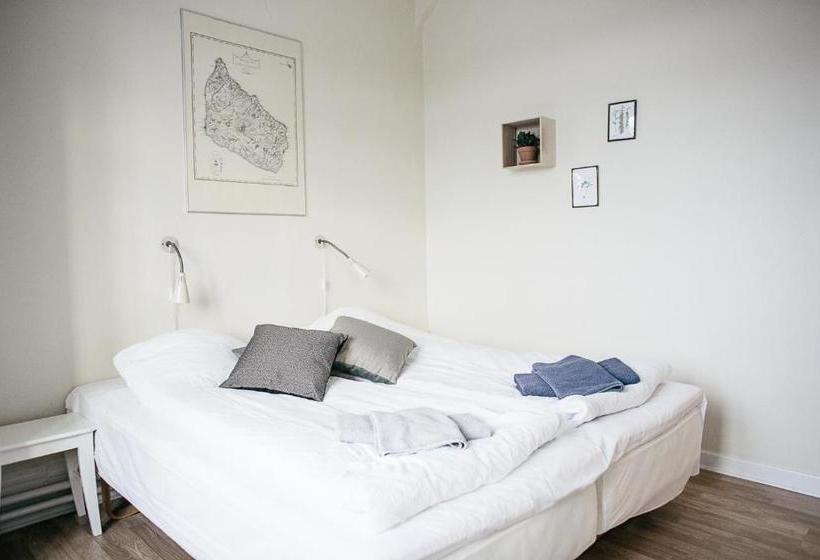 Langebjerg Pension & Spisested