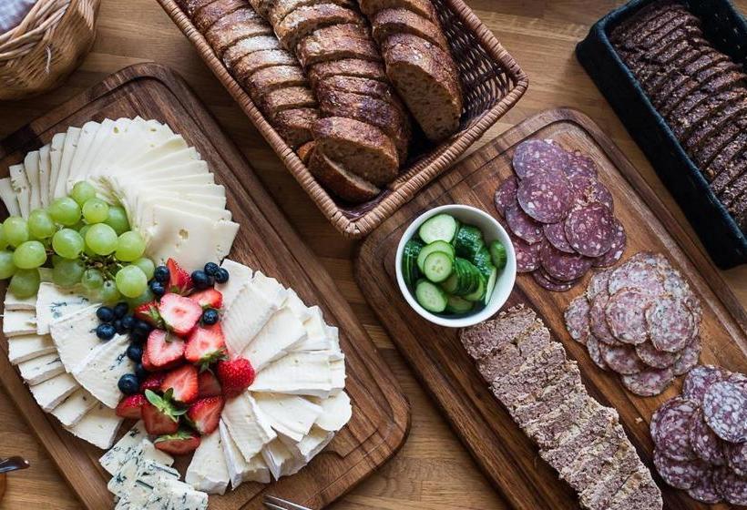 Langebjerg Pension & Spisested