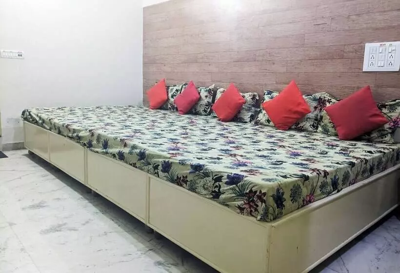 پانسیون Abode Homestay
