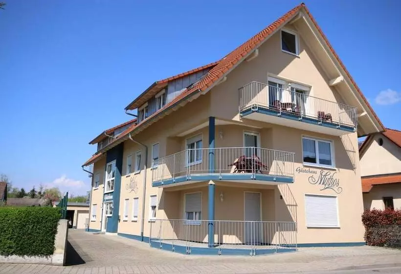 Majatalo Gastehaus Mythos