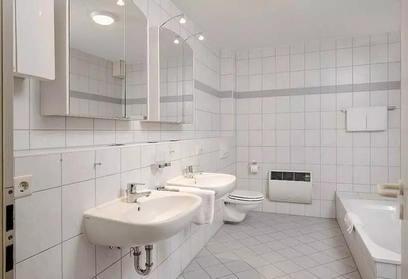 Majatalo Gastehaus Mythos