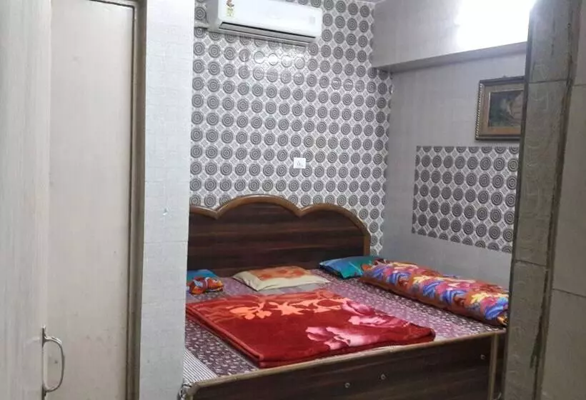 Majatalo Sai Kripa Guest House