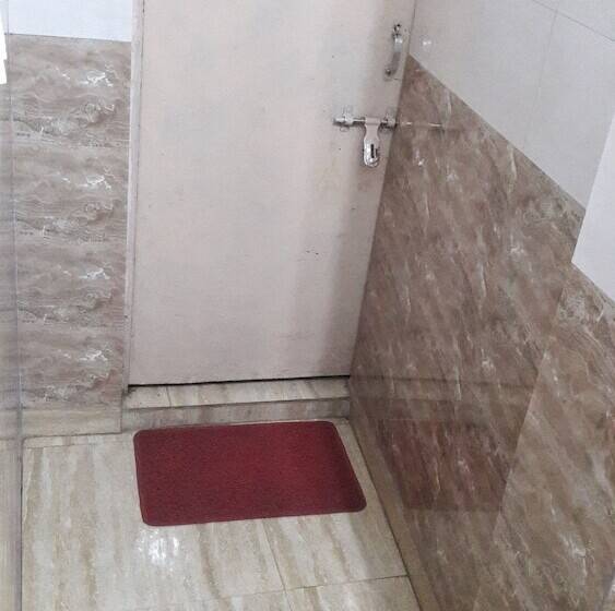 پانسیون Sai Kripa Guest House