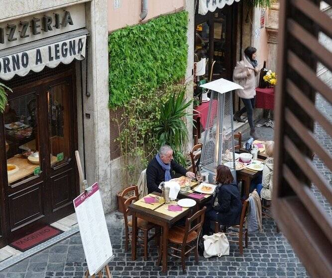 پانسیون Starhome Navona