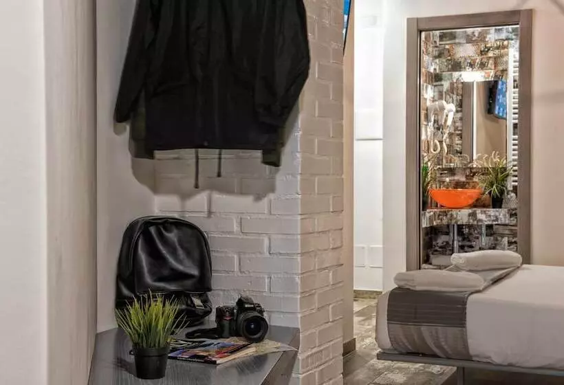 پانسیون Starhome Navona