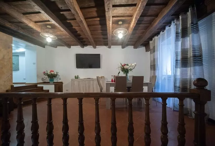 پانسیون Starhome Navona