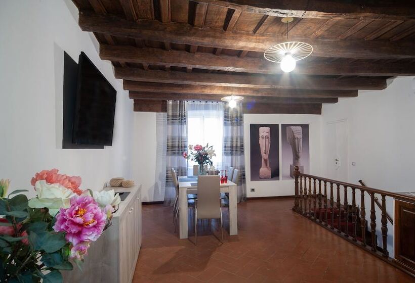 پانسیون Starhome Navona