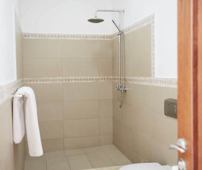 Tamarind Village Apartments