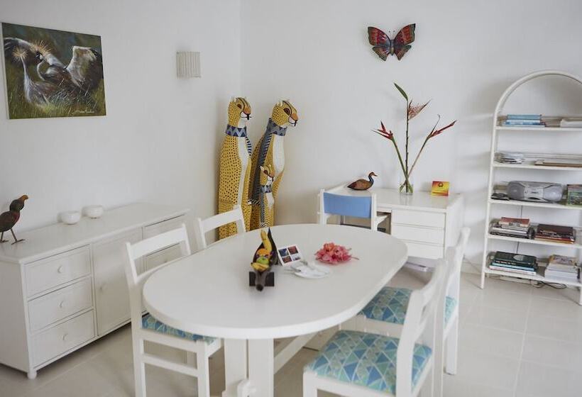 Tamarind Village Apartments