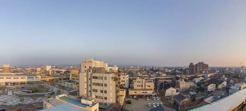 Hotelli Airport Komatsu