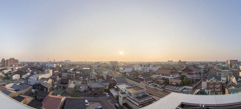 فندق Airport Komatsu