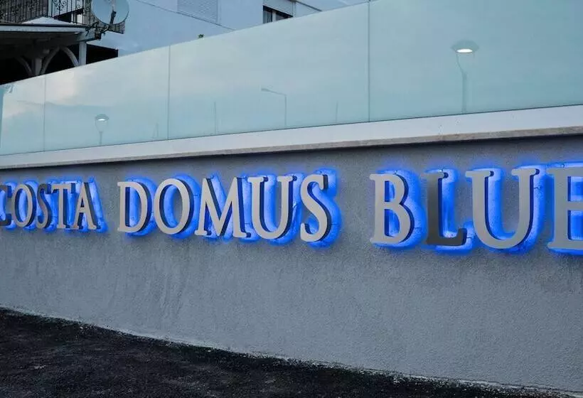 Hotelli Costa Domus Blue Luxury Apartments
