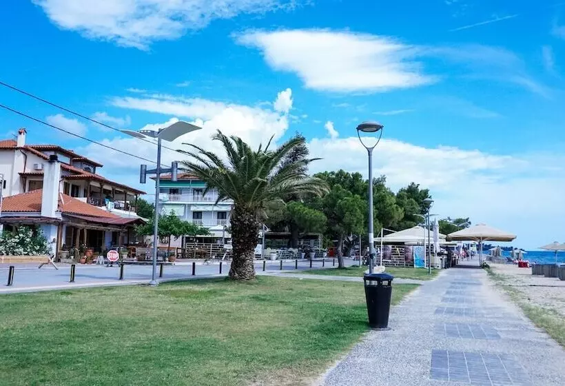 Hotelli Costa Domus Blue Luxury Apartments