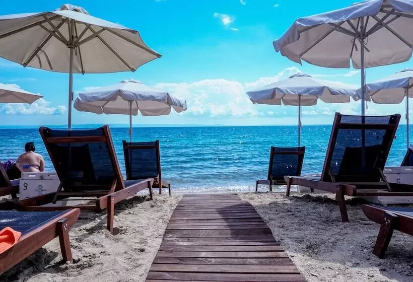 Hotelli Costa Domus Blue Luxury Apartments