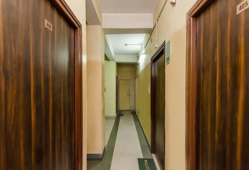 Fabhotel Aayash   Nr City Center Metro Station