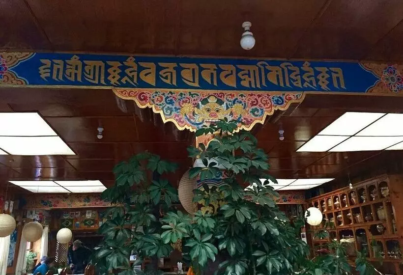 هتل Himalaya Lodge