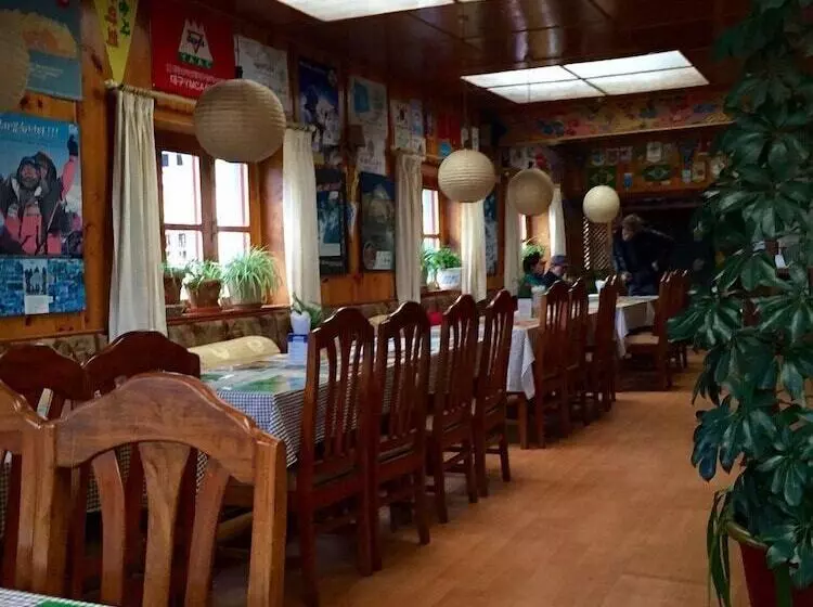 هتل Himalaya Lodge