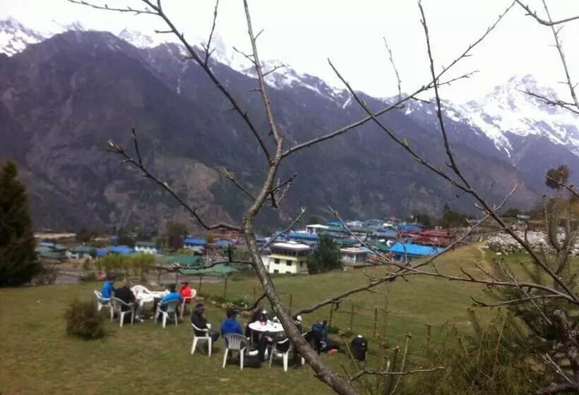 هتل Himalaya Lodge